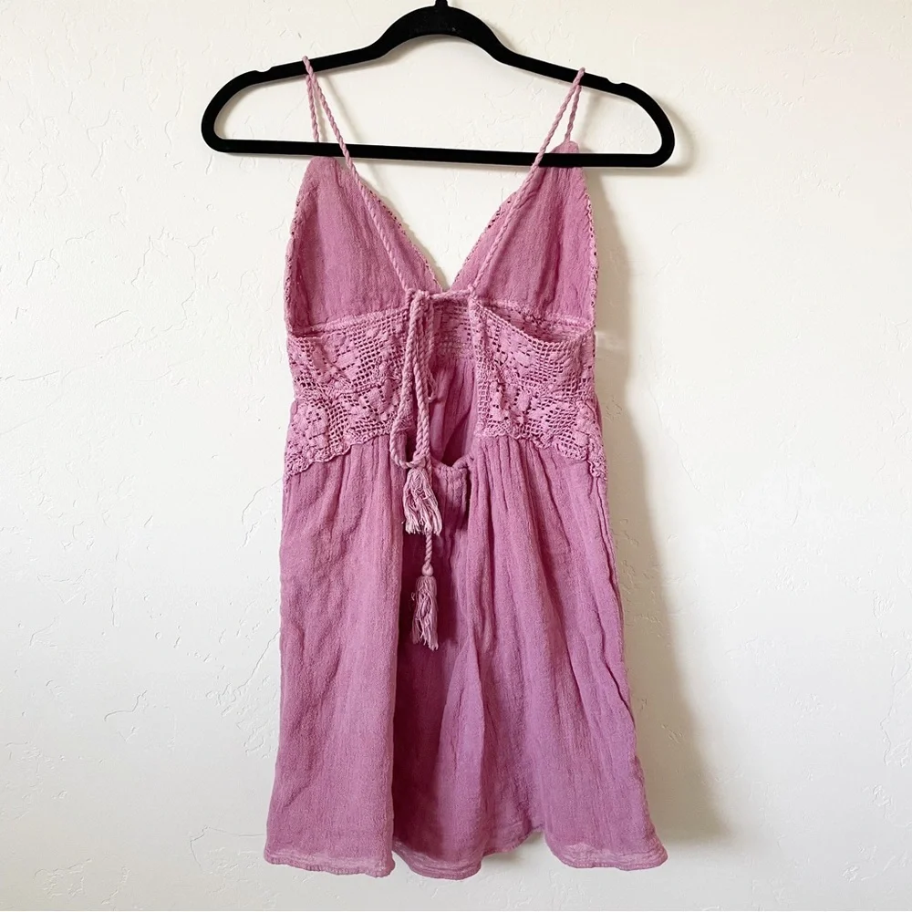 Jen's Pirate Booty Mauve Crochet Babydoll Tunic - Picture 4 of 8